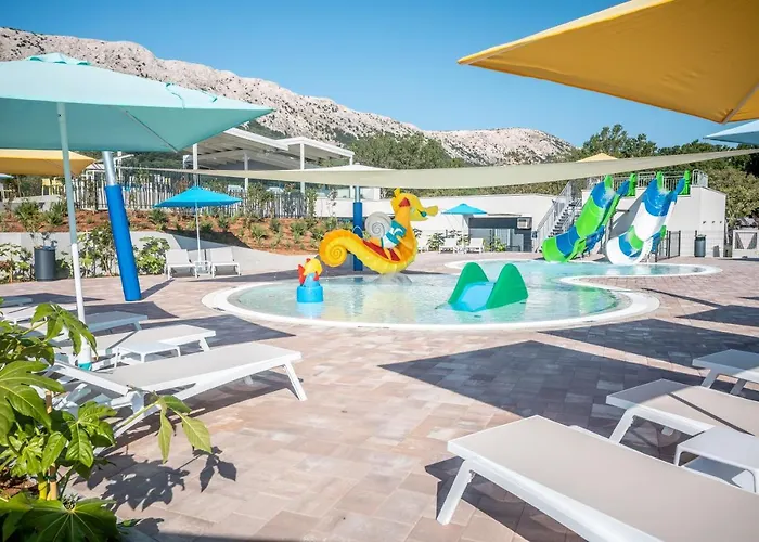 Valamar Semesterpark 4*